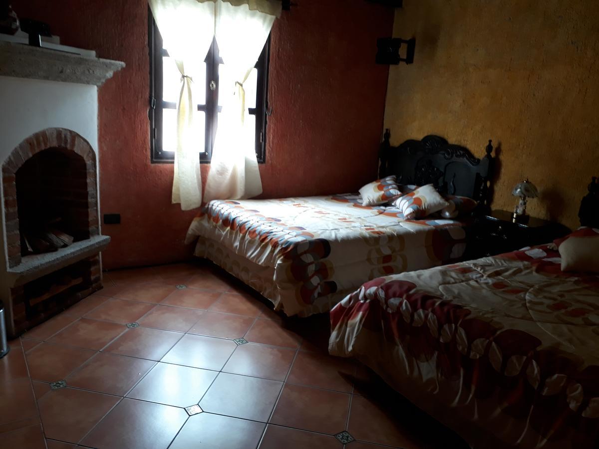 أنتيغوا غواتيمالا Hotel La Casita De Roca المظهر الخارجي الصورة
