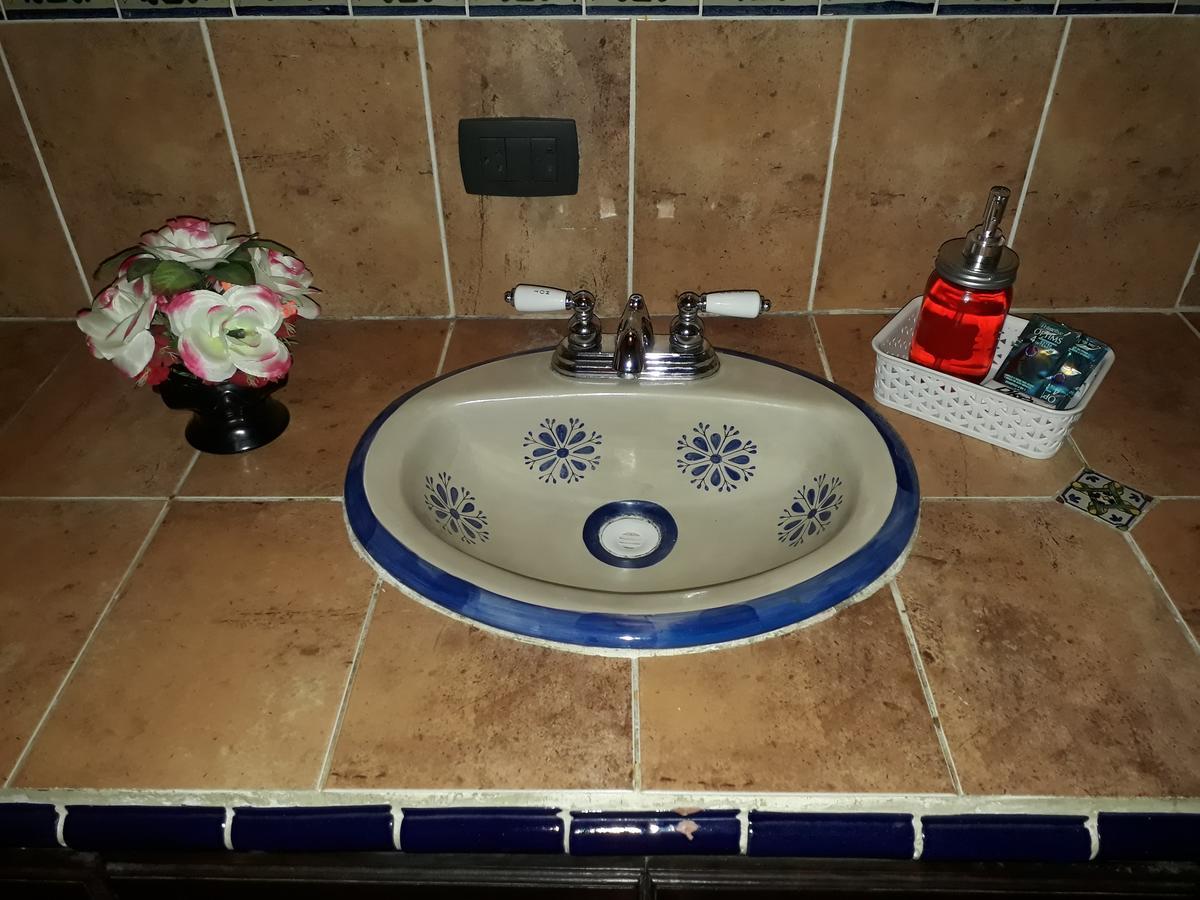 أنتيغوا غواتيمالا Hotel La Casita De Roca المظهر الخارجي الصورة
